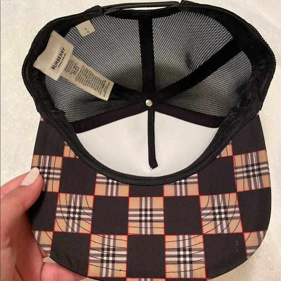 Burberry Trucker Hat - Picture 3 of 5